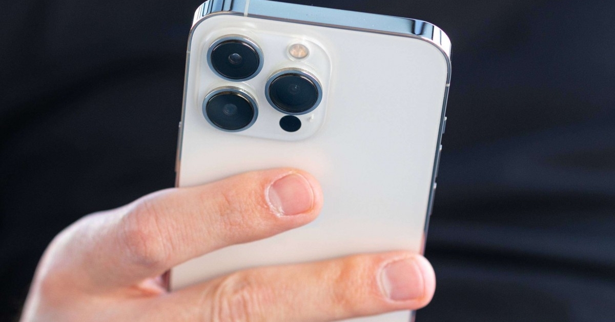 นักวิเคราะห์คาด iPhone 15 Pro จะมีกล้อง periscope ที่สามารถซูมได้ 5 เท่า